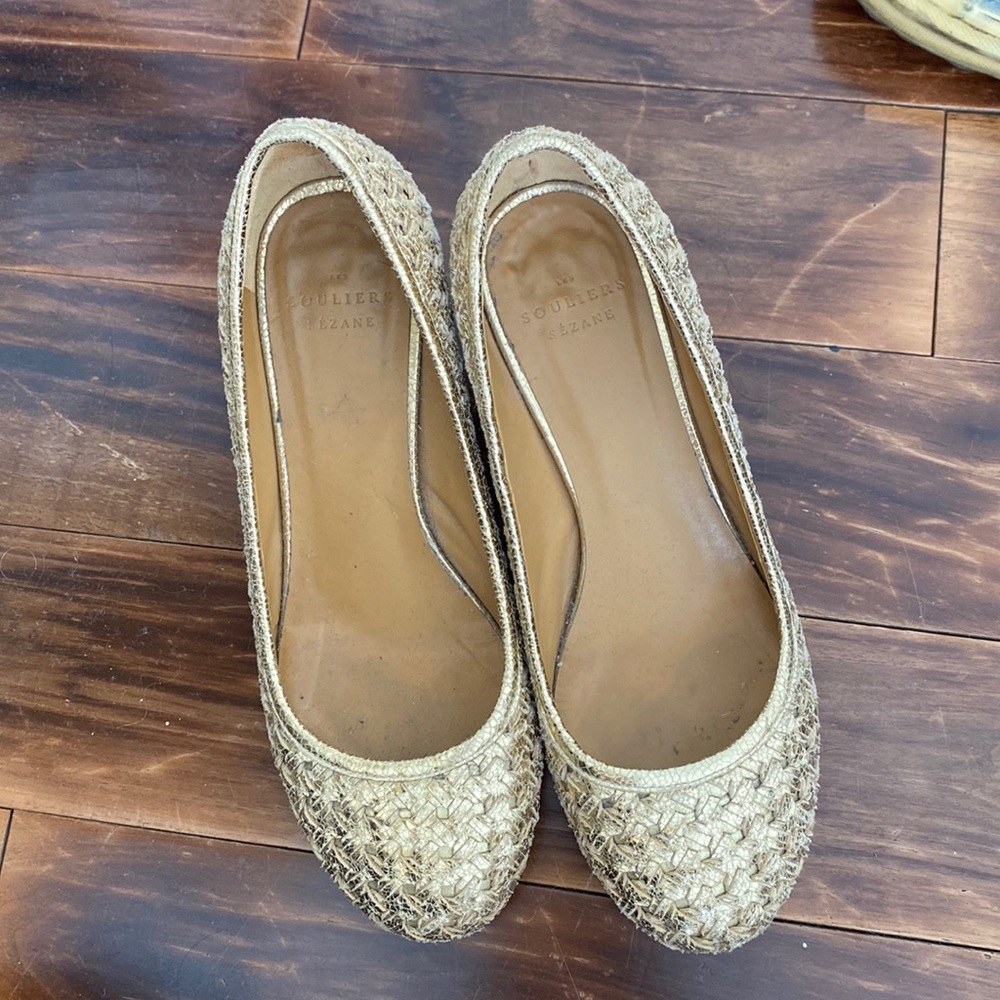 Gold low heels by Sézane - size 35